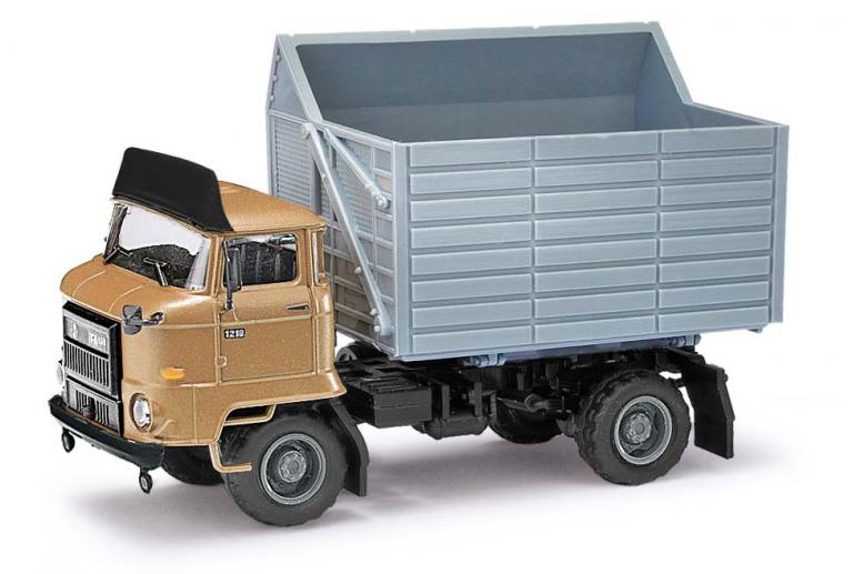IFA L60 ND SHA (Schwerhäckselaufbau)